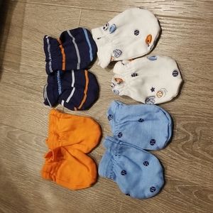 Baby boy mittens bundle